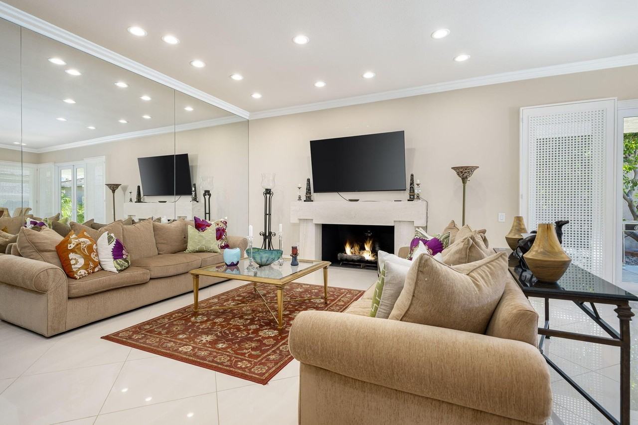 4 Dartmouth Drive - Photo 5 of 35