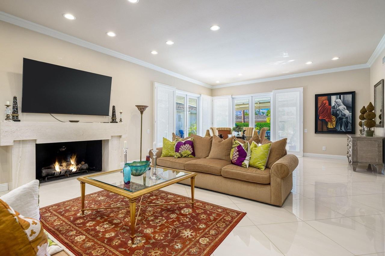 4 Dartmouth Drive - Photo 6 of 35