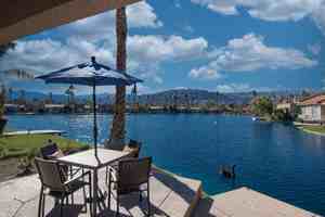 featured image of 125 Lake Shore Dr