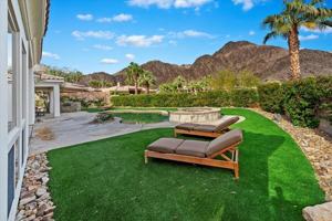 featured image of 77880 Desert Dr