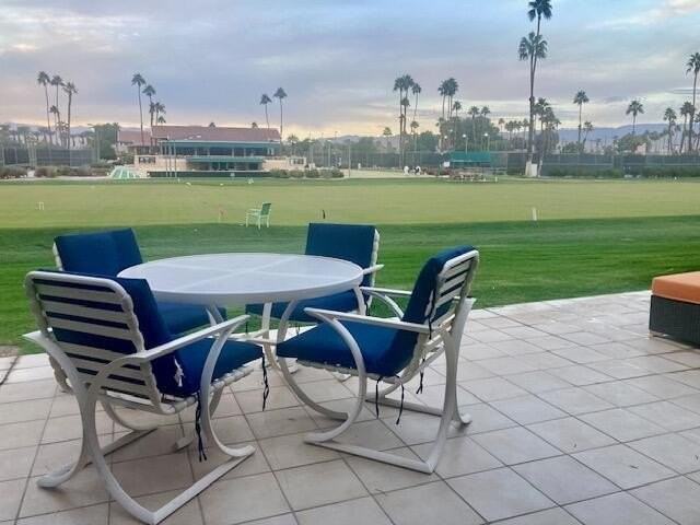 118 Racquet Club Dr - Photo 5 of 33