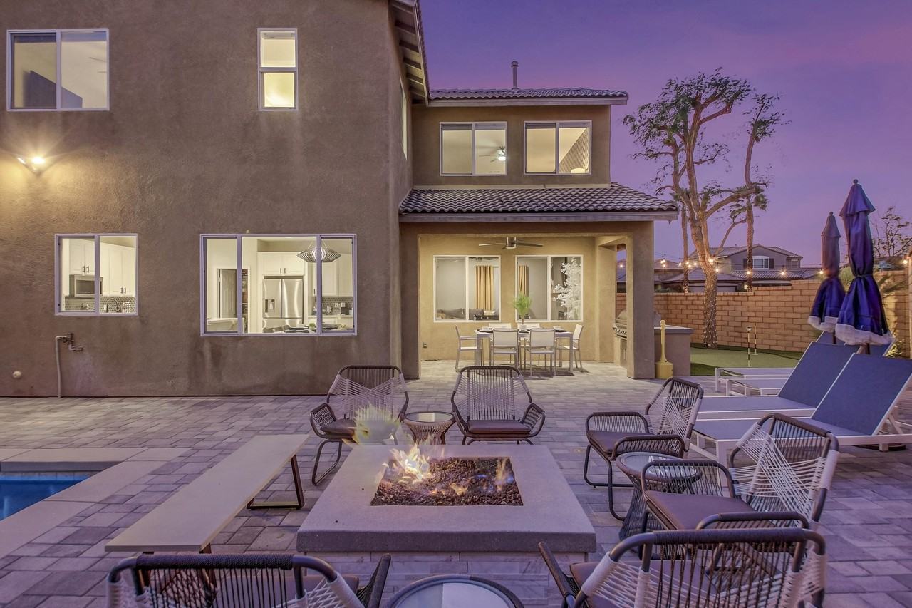 42942 Dell Lago Court - Photo 3 of 50