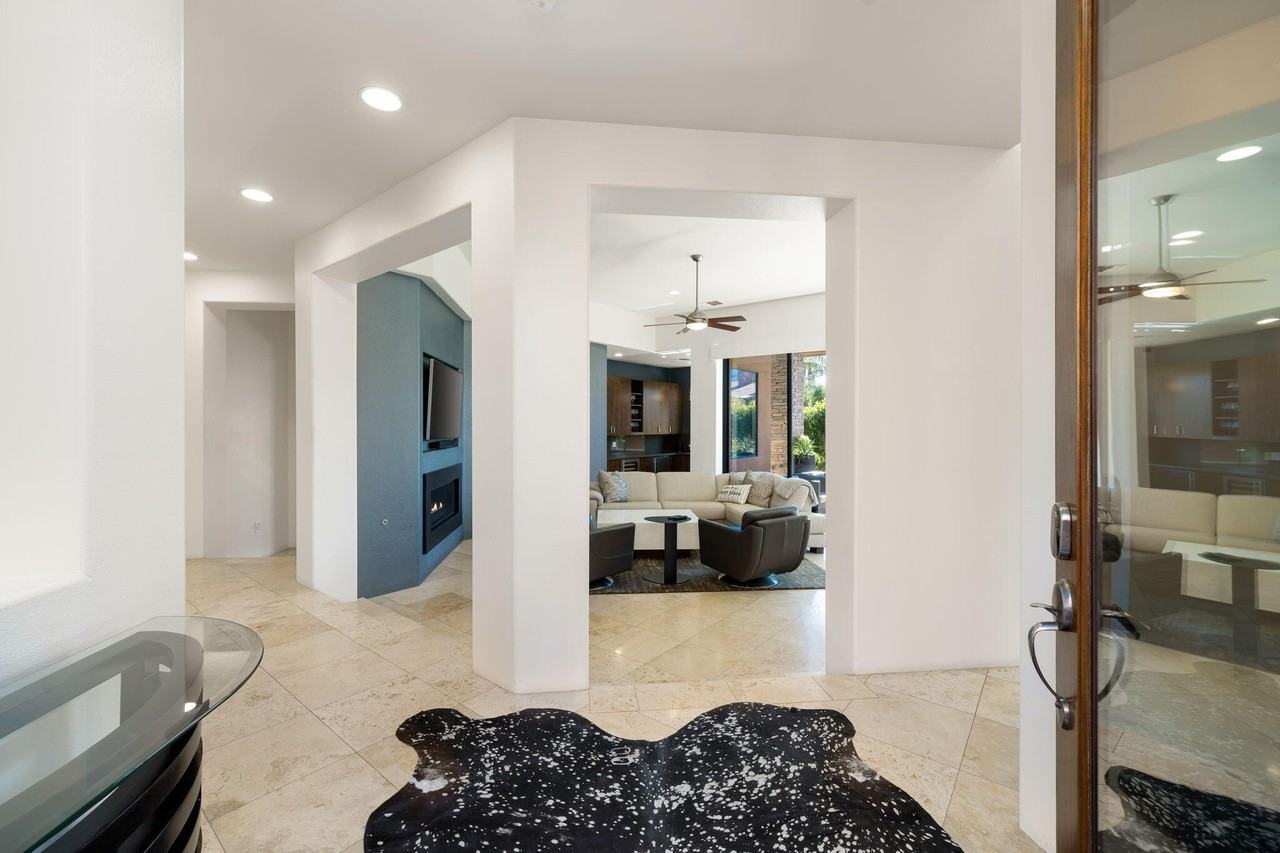 79935 Via Maravilla - Photo 2 of 35