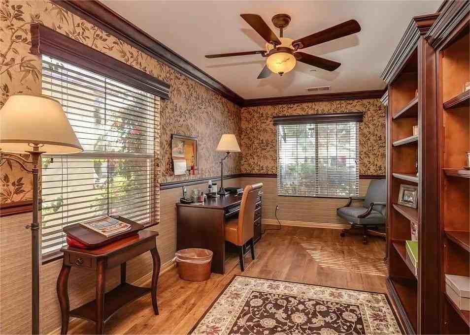 988 Alta Rdg - Photo 4 of 43