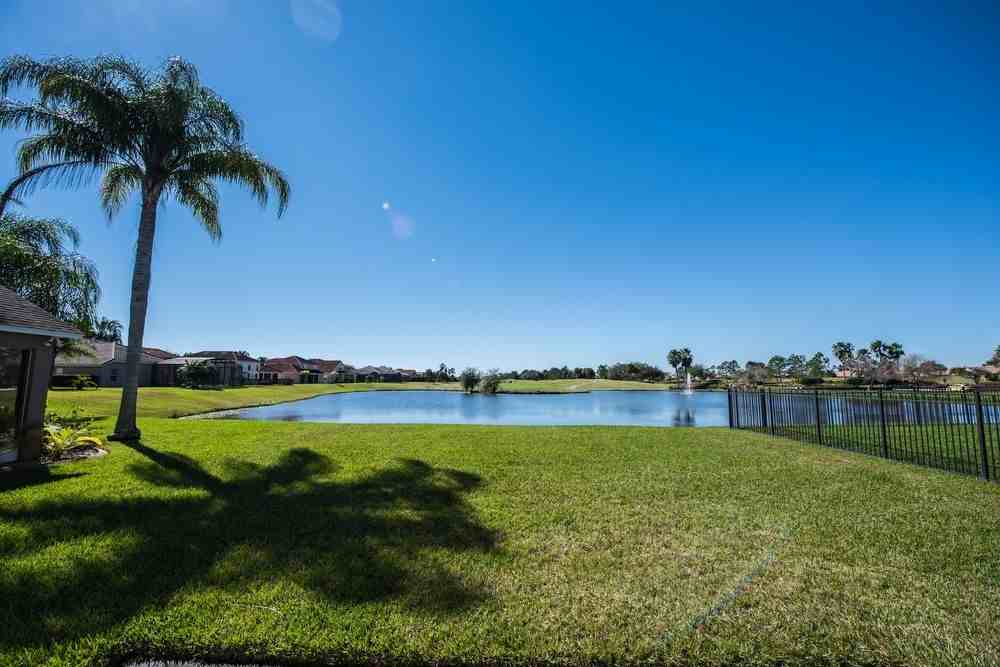 2124 Oakington St - Photo 3 of 19