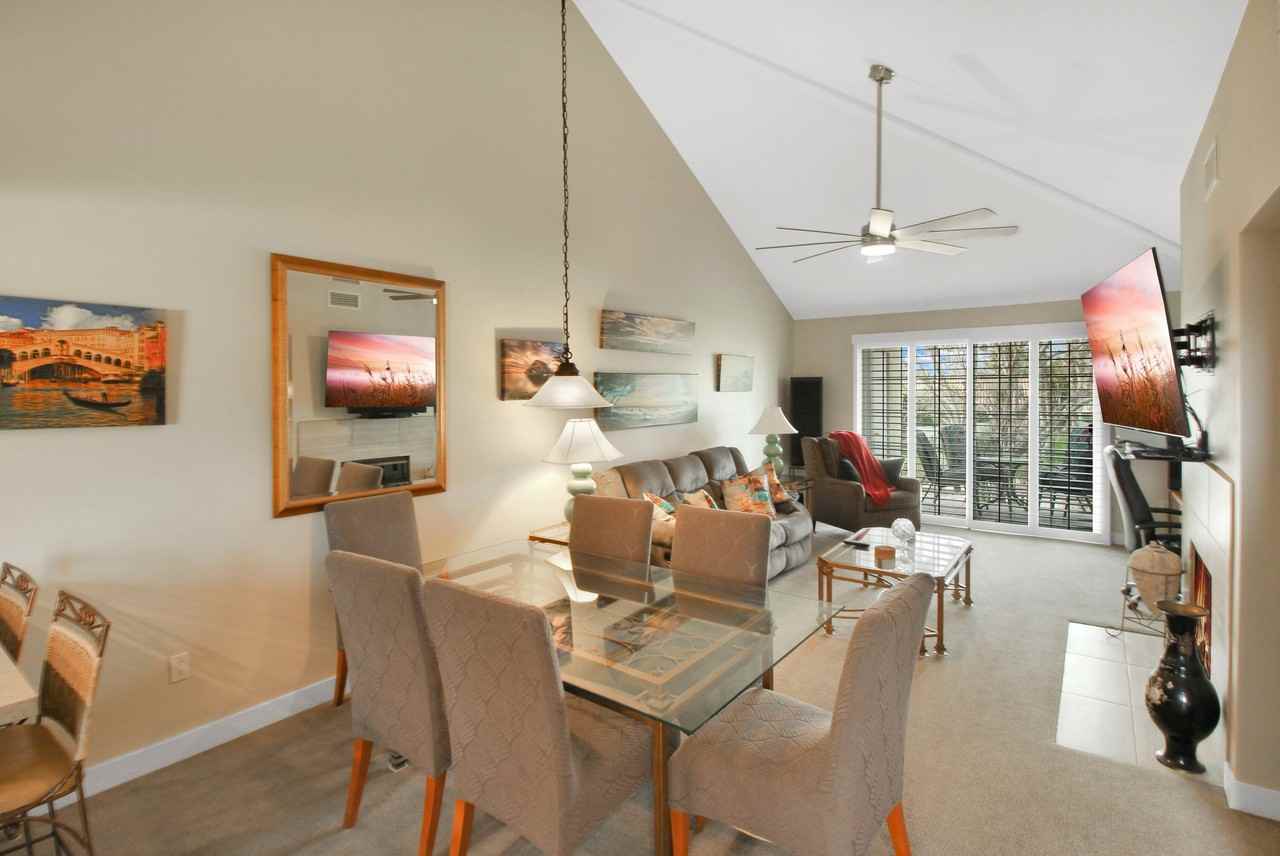 43735 Avenida Alicante - Photo 4 of 25