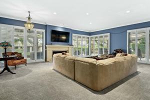 featured image of 130 Columbia Dr