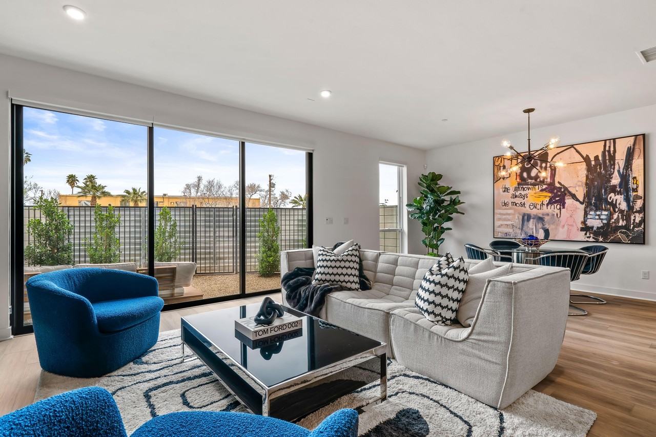 438 Huddle Springs Way - Photo 7 of 50