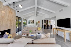 featured image of 15 Johnar Blvd