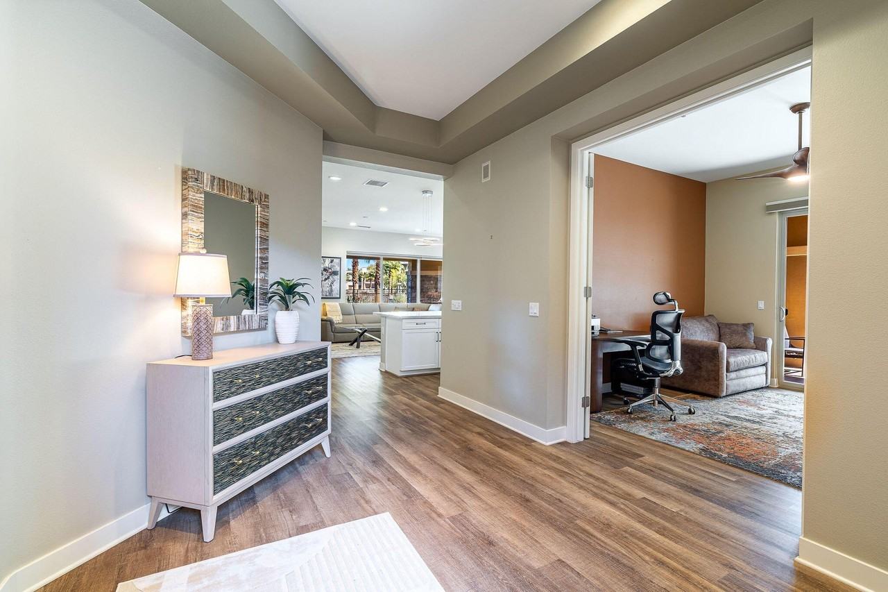 2602 Retreat Cir - Photo 6 of 32