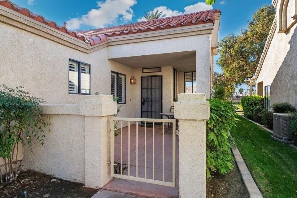 41417 Princeville Ln - Photo 4 of 45