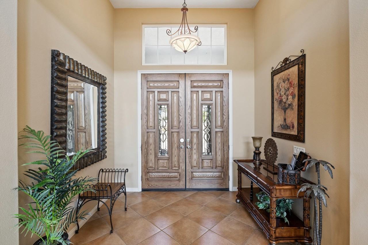 80445 Paria Way - Photo 4 of 50