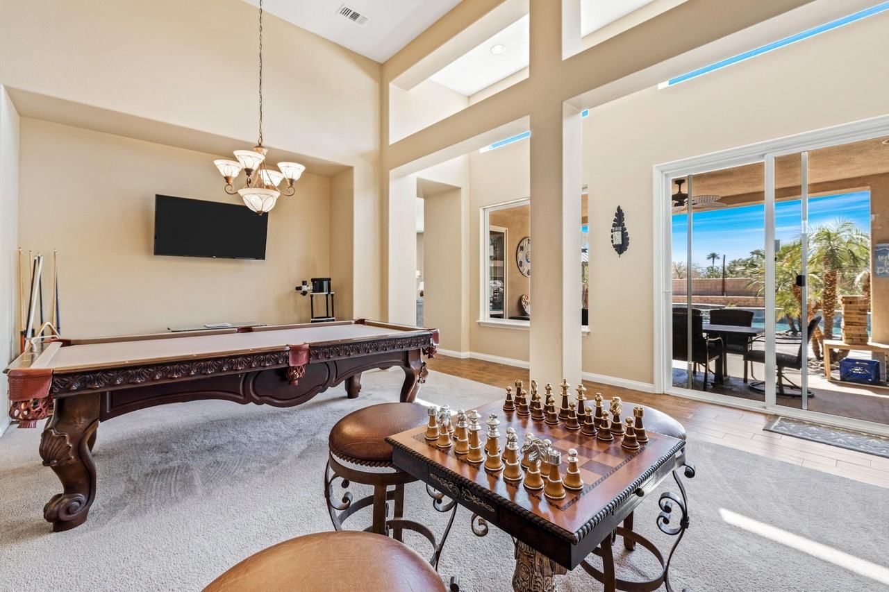 80445 Paria Way - Photo 7 of 50