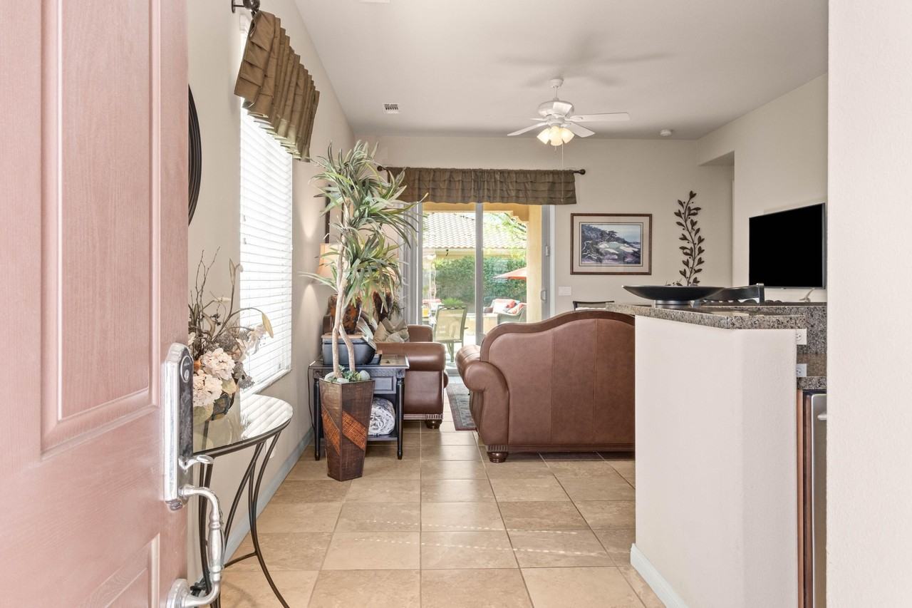 81673 Avenida Alturas - Photo 4 of 27