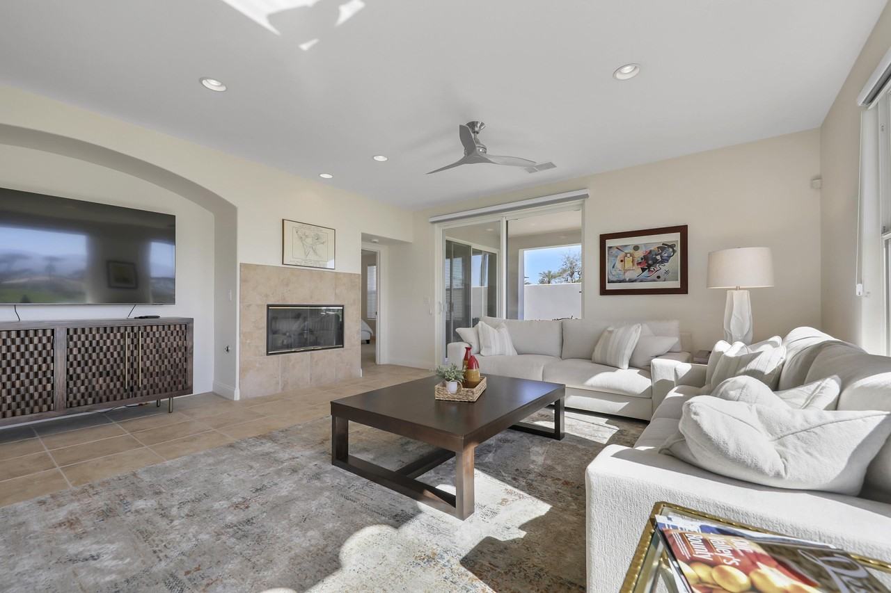 80291 Via Tesoro - Photo 3 of 27