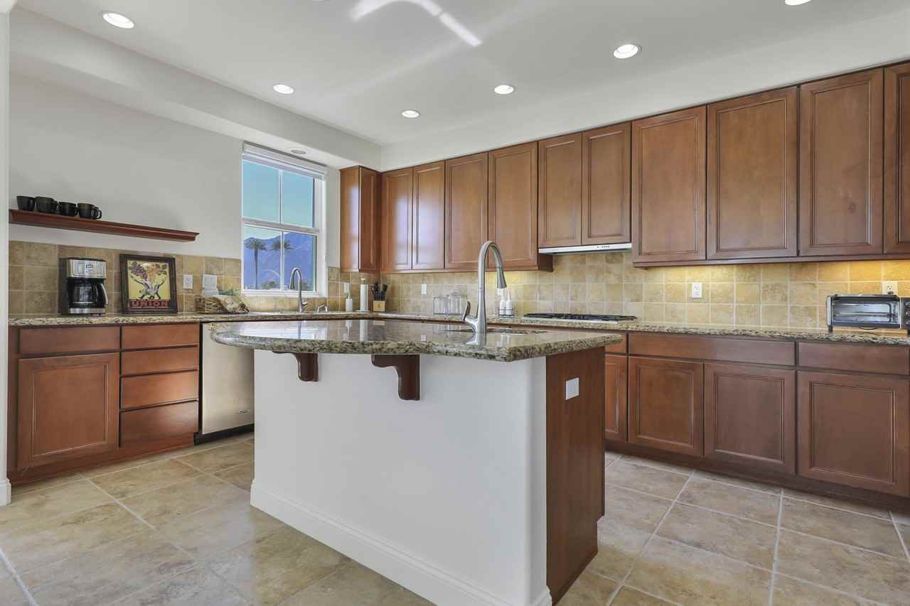 80291 Via Tesoro - Photo 7 of 27