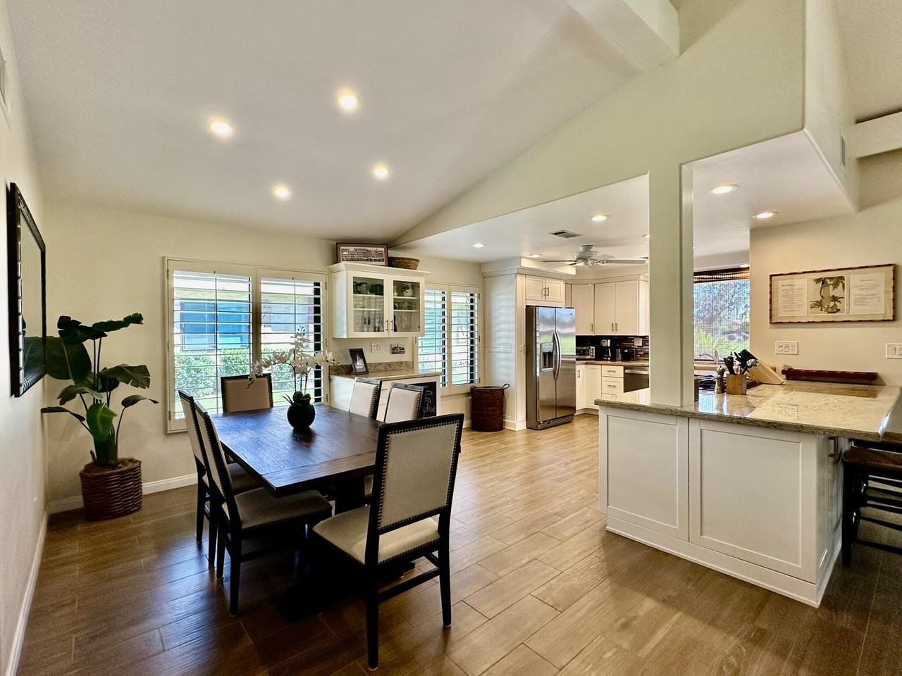 110 Giralda Circle - Photo 5 of 17