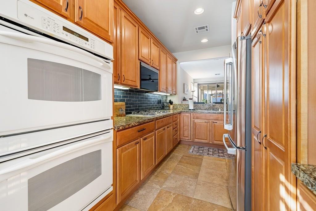 40201 Calle Santa Claudia - Photo 5 of 25