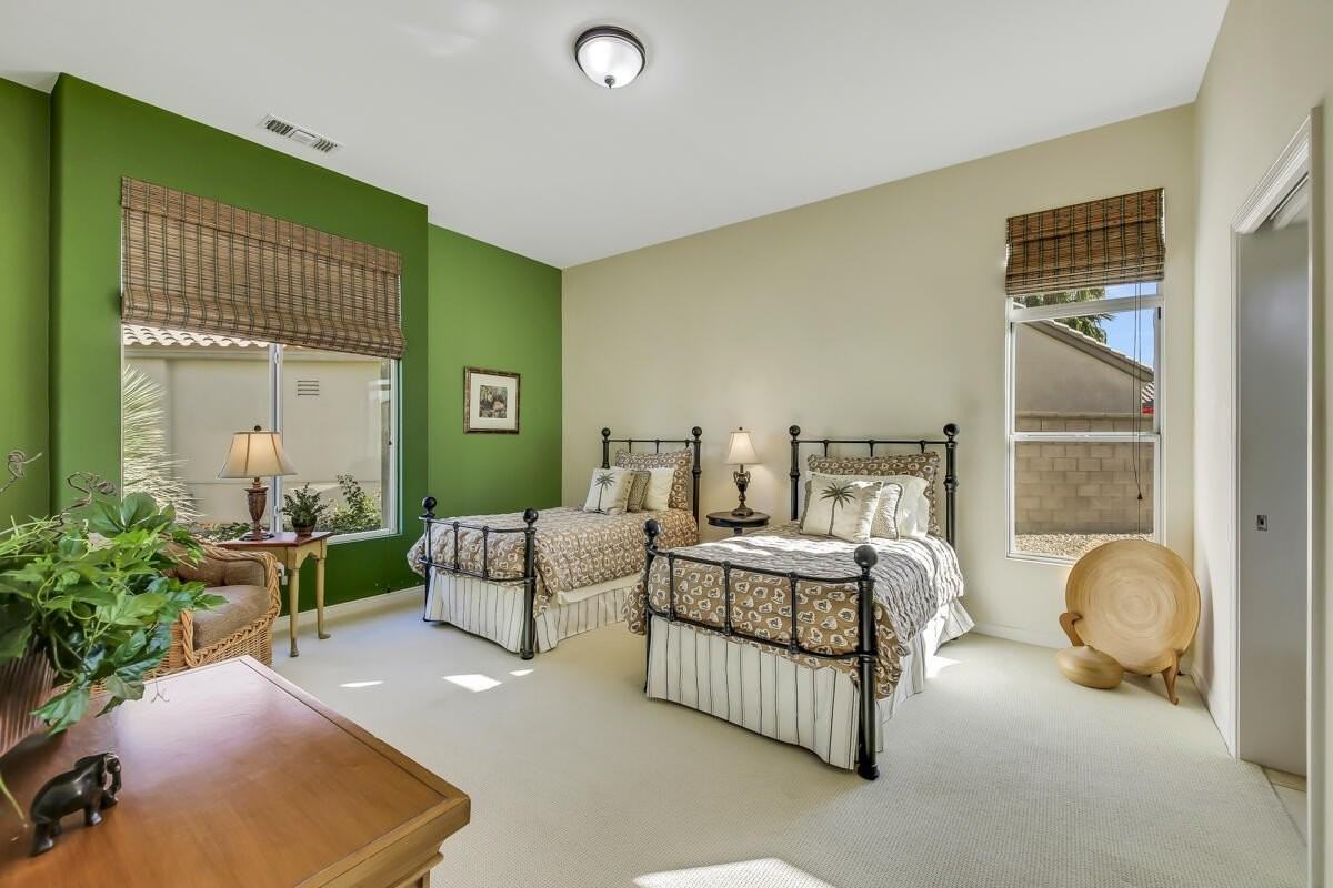 78575 Stansbury Ct - Photo 5 of 36