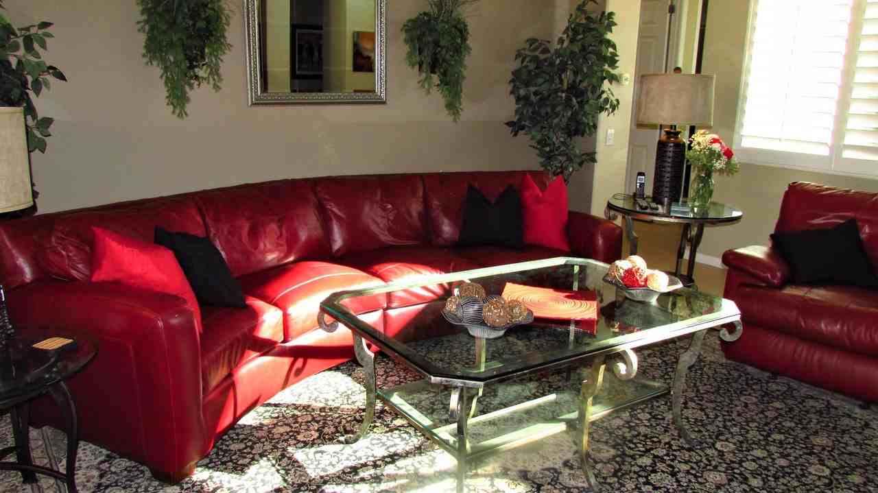 34 Paris Way - Photo 7 of 35