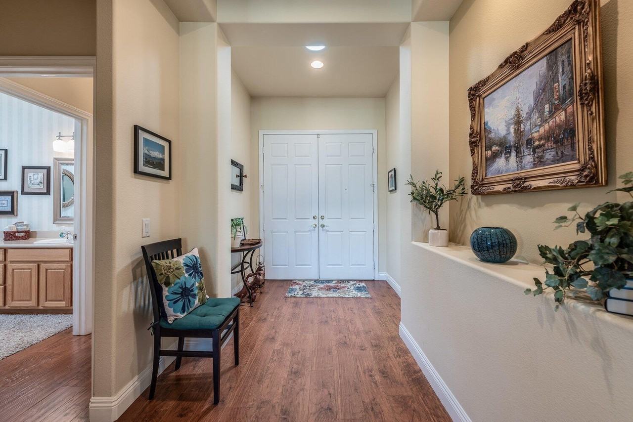 80632 Thornhill Ct - Photo 2 of 25