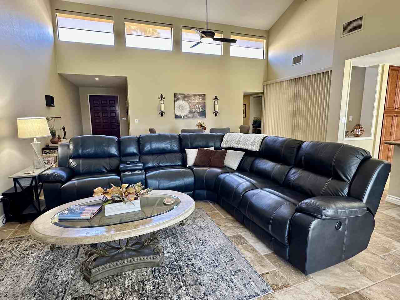 305 Durango - Photo 7 of 15