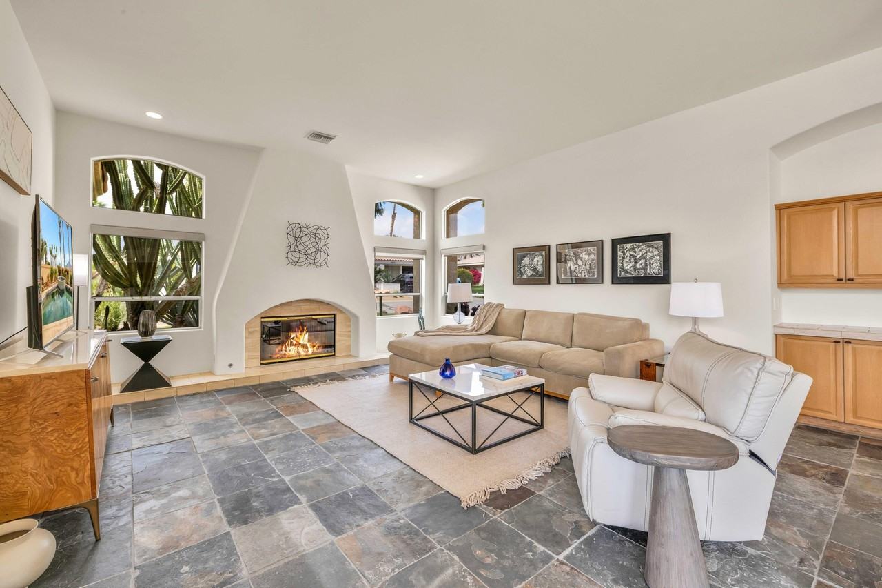 49810 Avenida Montero - Photo 6 of 50