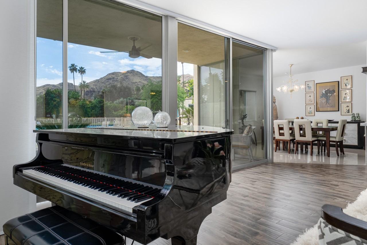 477 Desert Lakes Drive - Photo 7 of 50