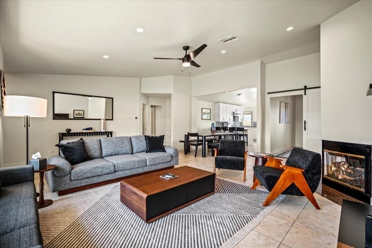 41740 Jamaica Sands Drive - Photo 7 of 35