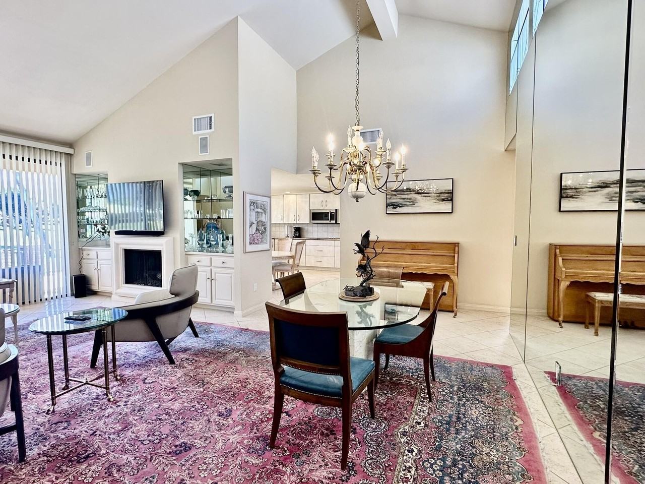 191 Madrid Ave - Photo 5 of 18