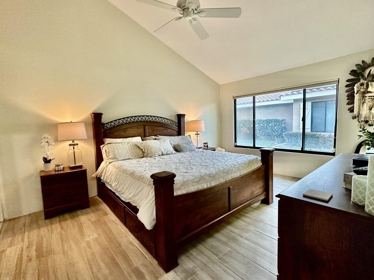 134 Las Lomas - Photo 7 of 11