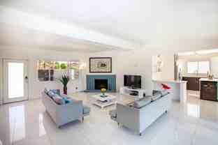 2007 E Andreas Rd - Photo 1 of 1