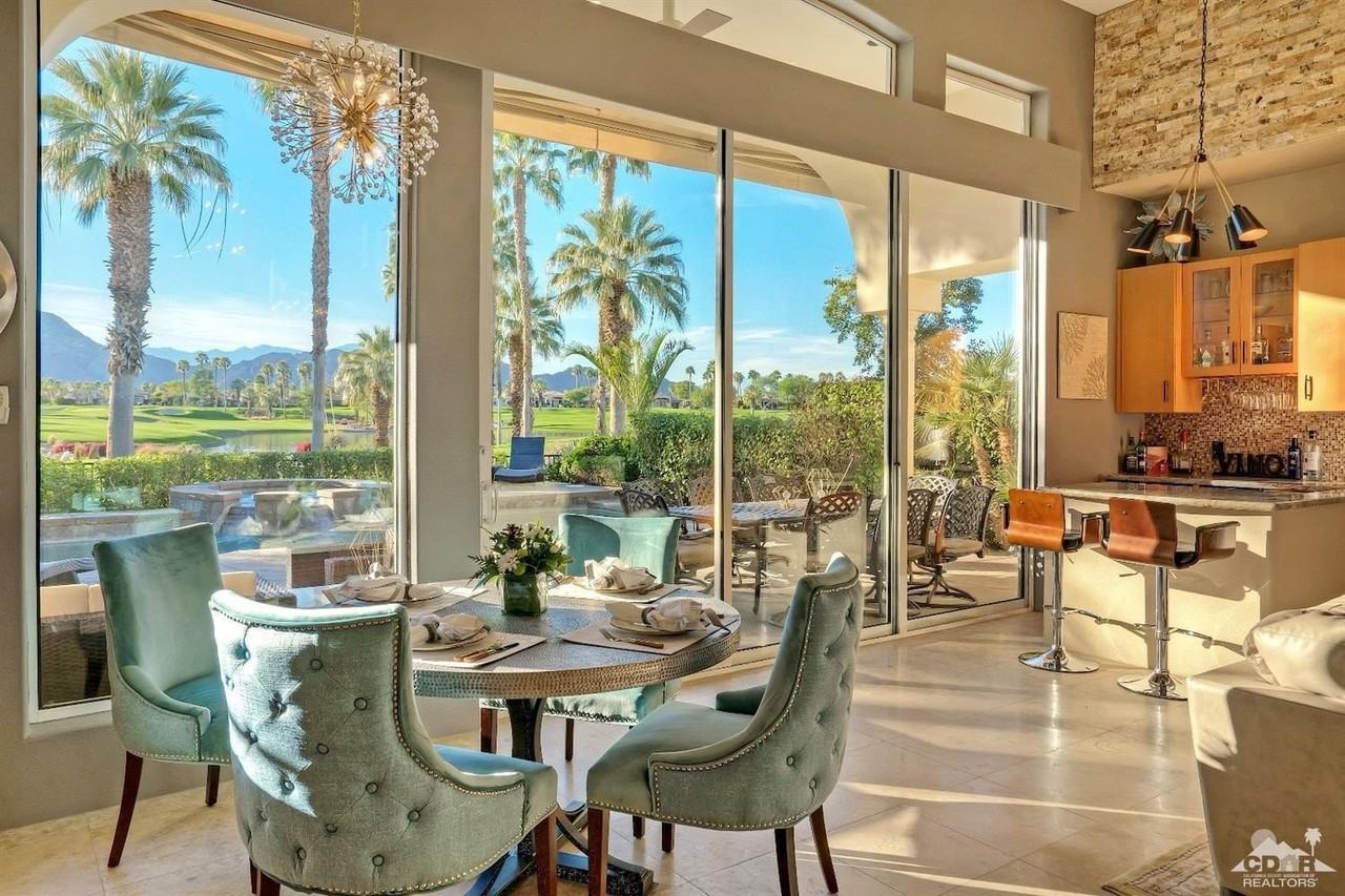 79918 Mission Dr E - Photo 3 of 48