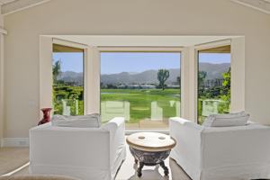 featured image of 1 Mayfair Dr