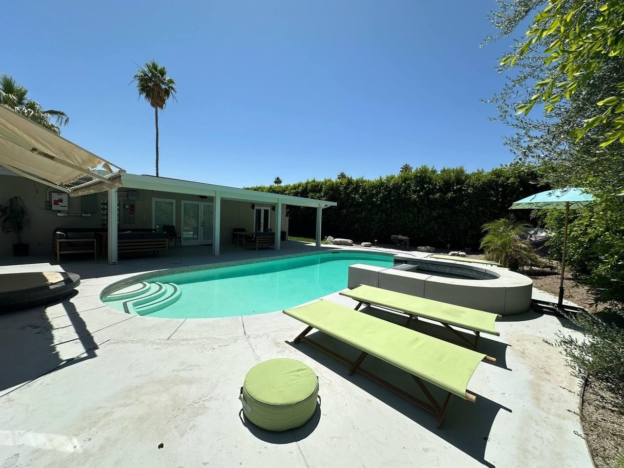 725 S Mountain View Dr - Photo 6 of 38