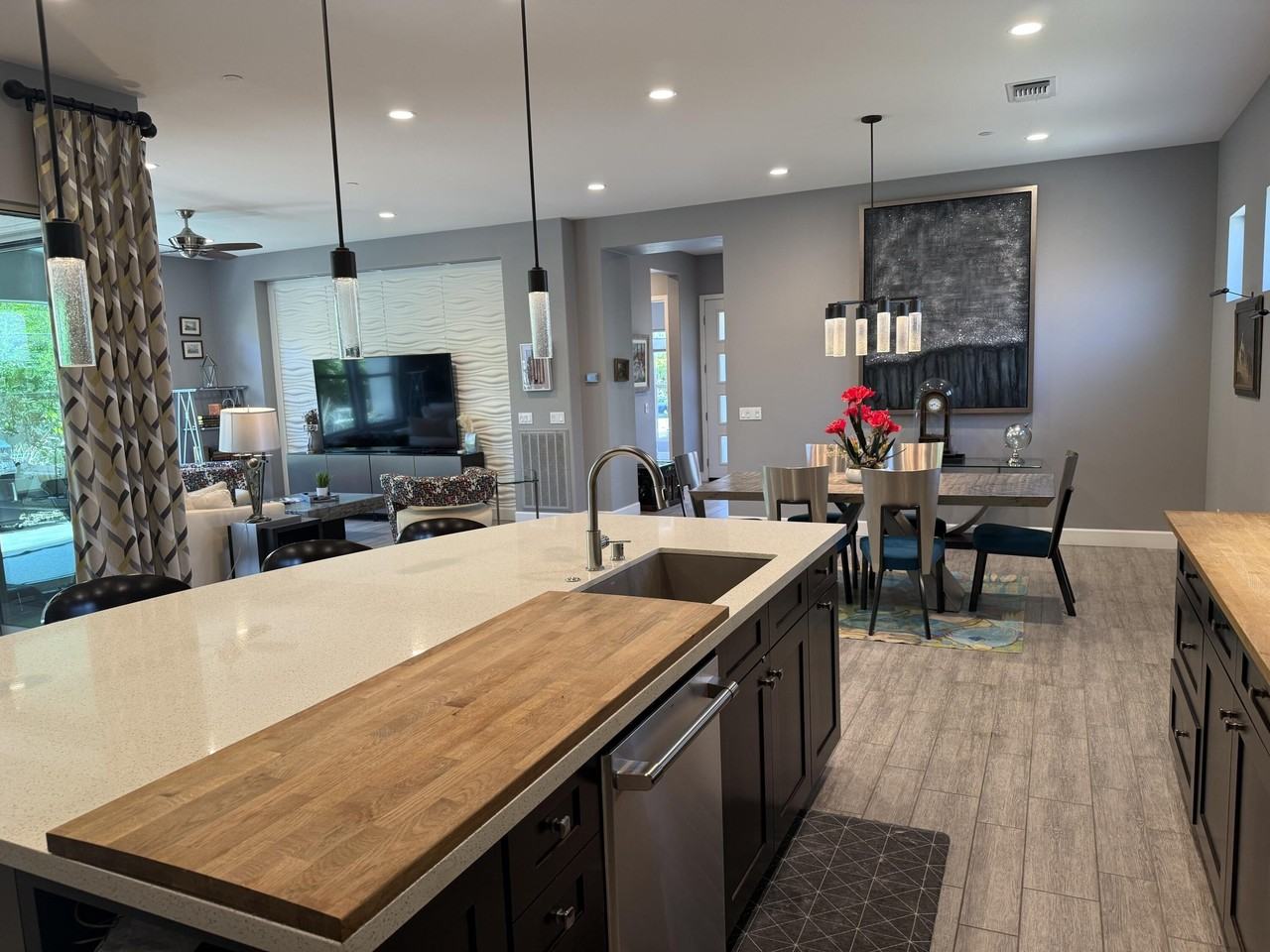 51049 Doubletree Court - Photo 4 of 32