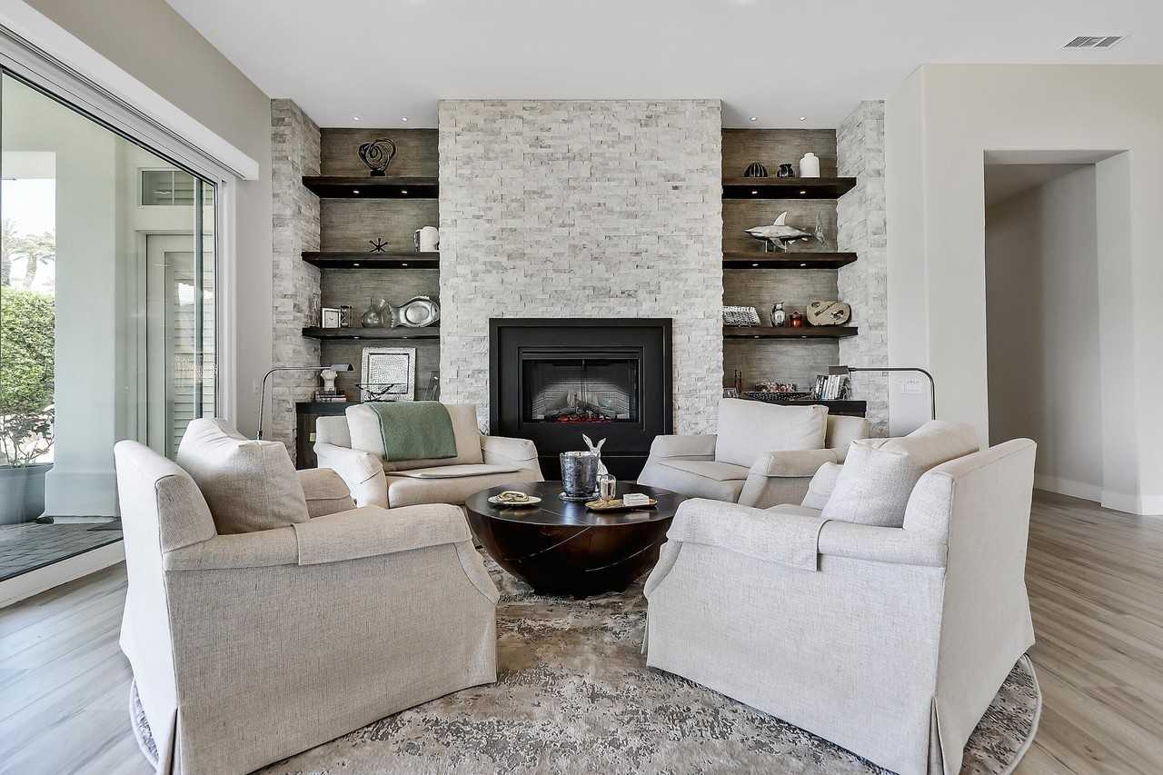 51173 Marbella Court - Photo 4 of 32