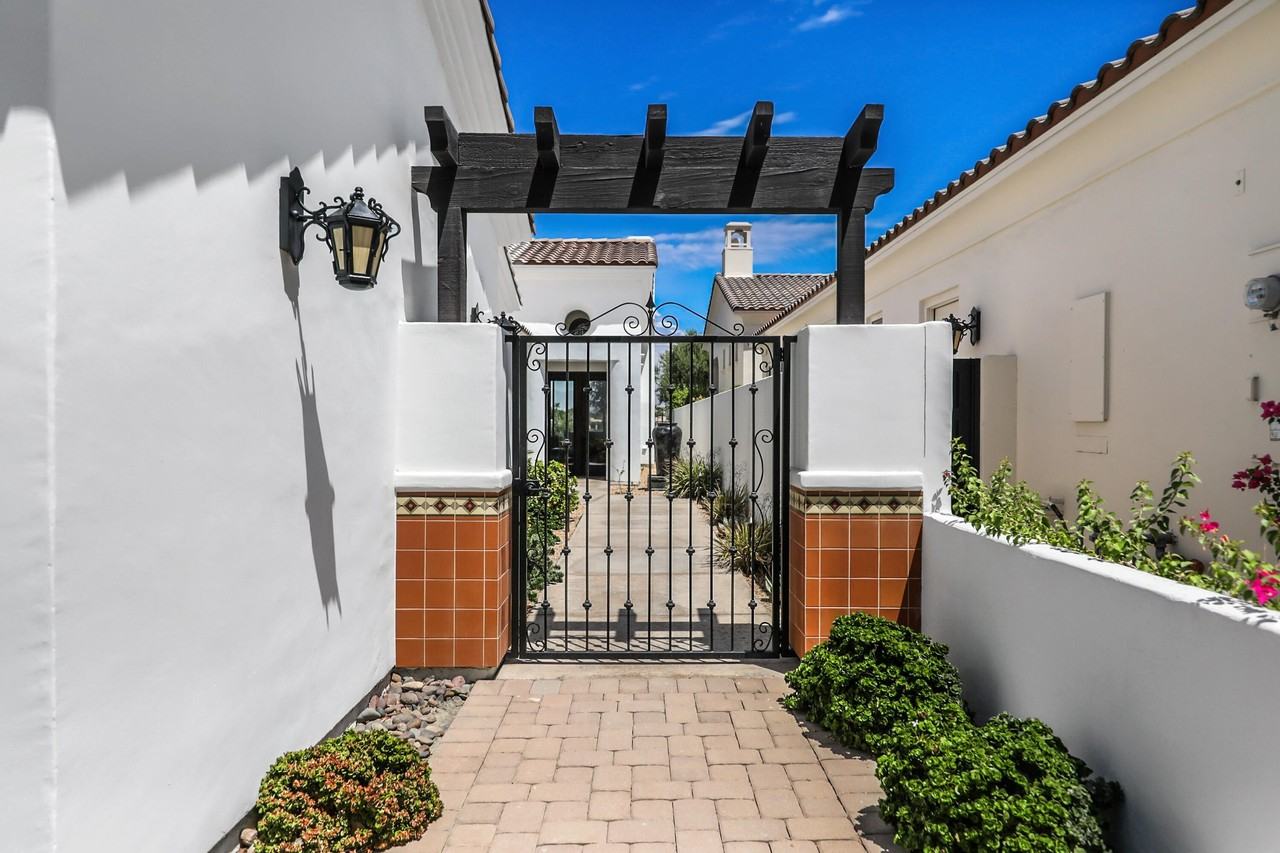 58400 Aracena - Photo 4 of 31