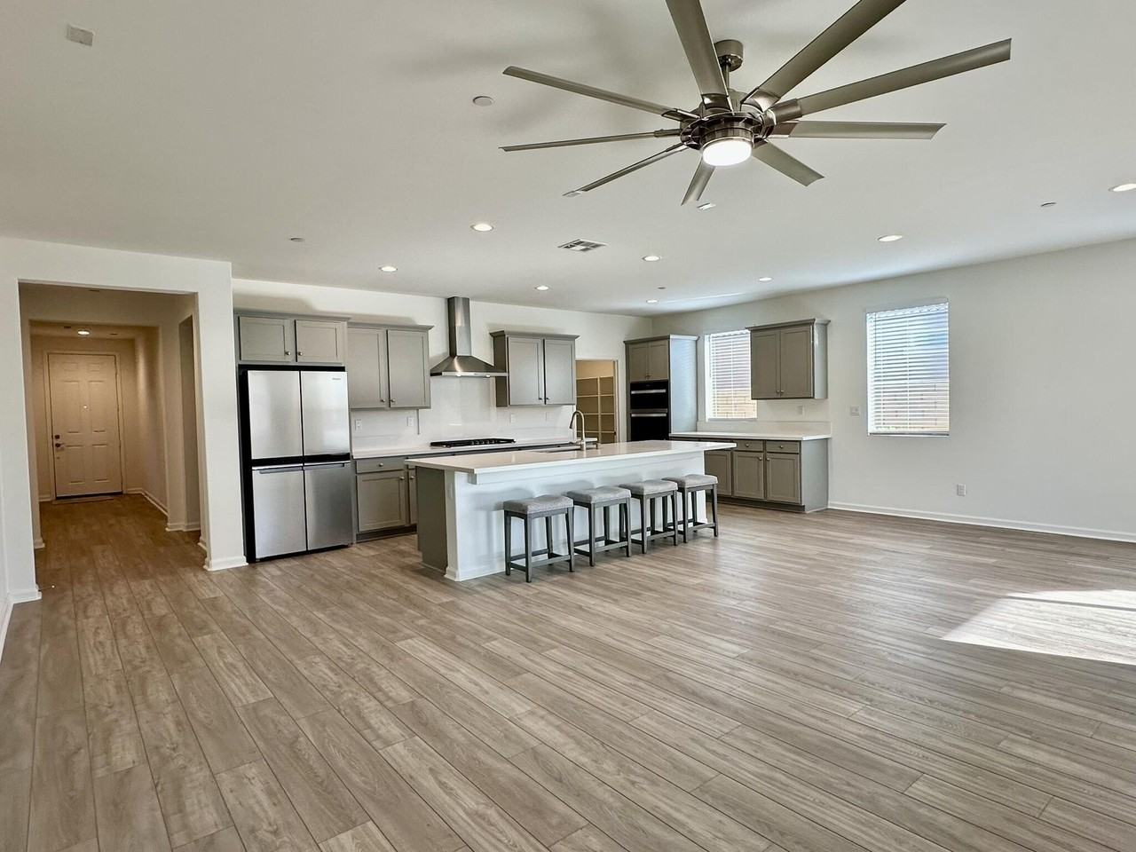 78879 Fortuna Pl - Photo 3 of 25