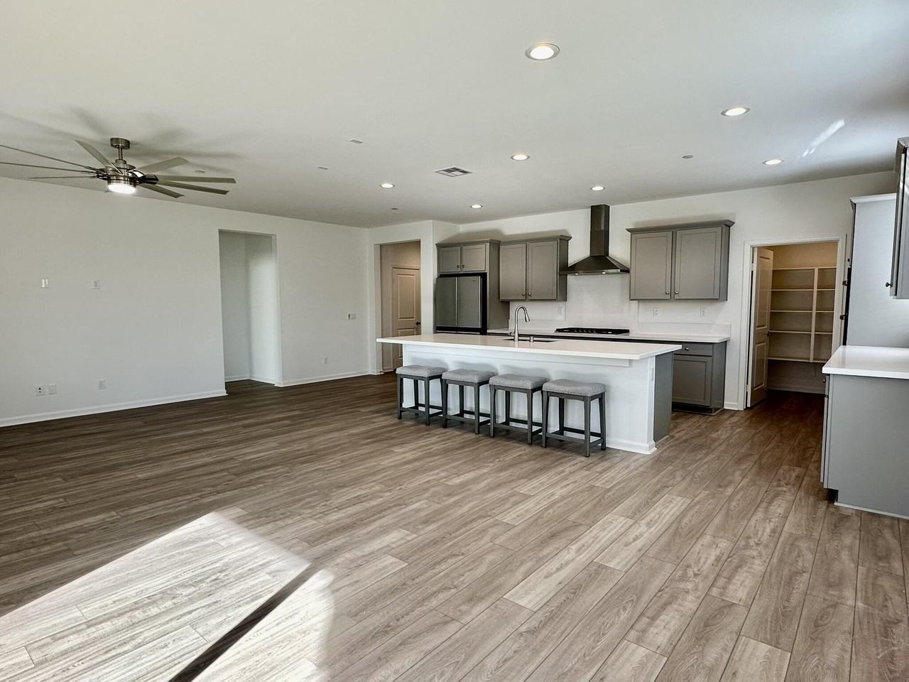 78879 Fortuna Pl - Photo 4 of 25