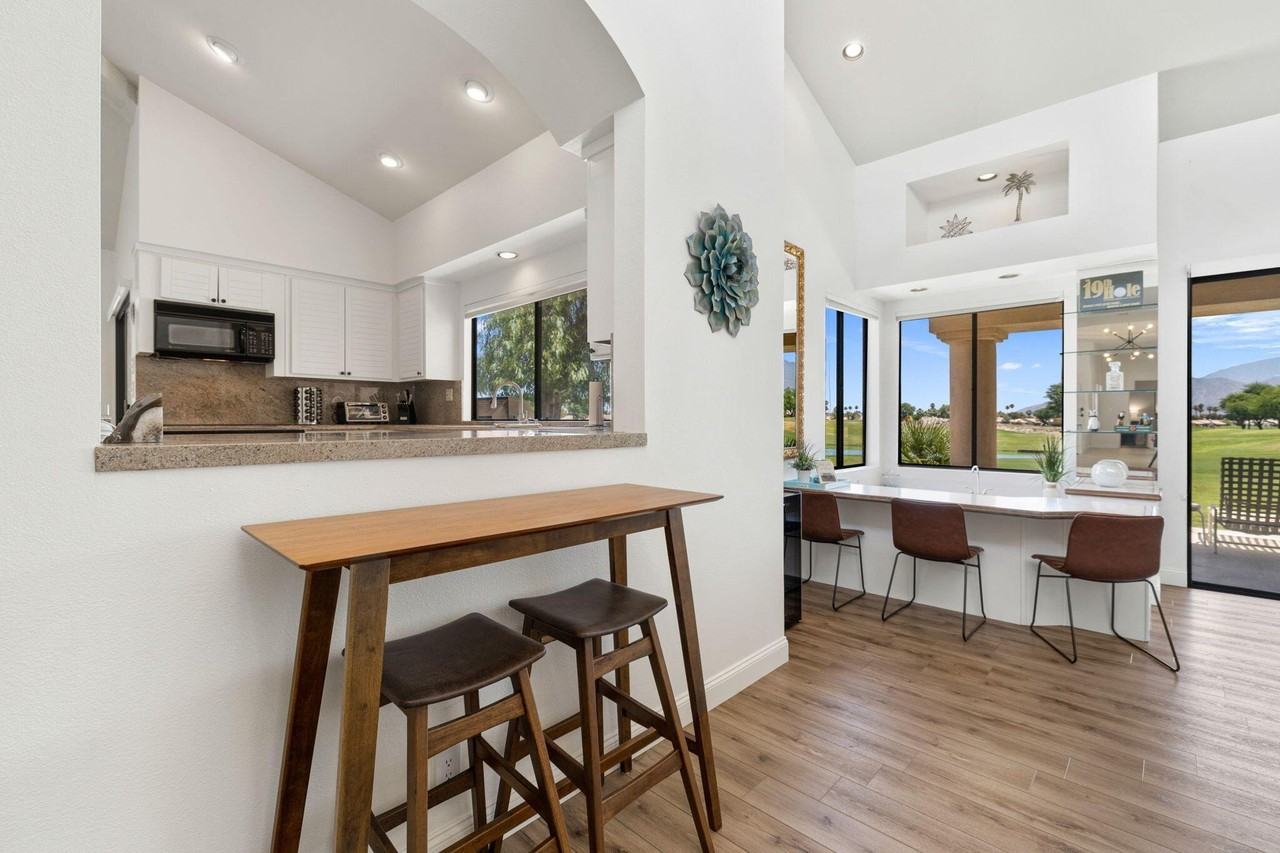 54612 Inverness - Photo 5 of 50