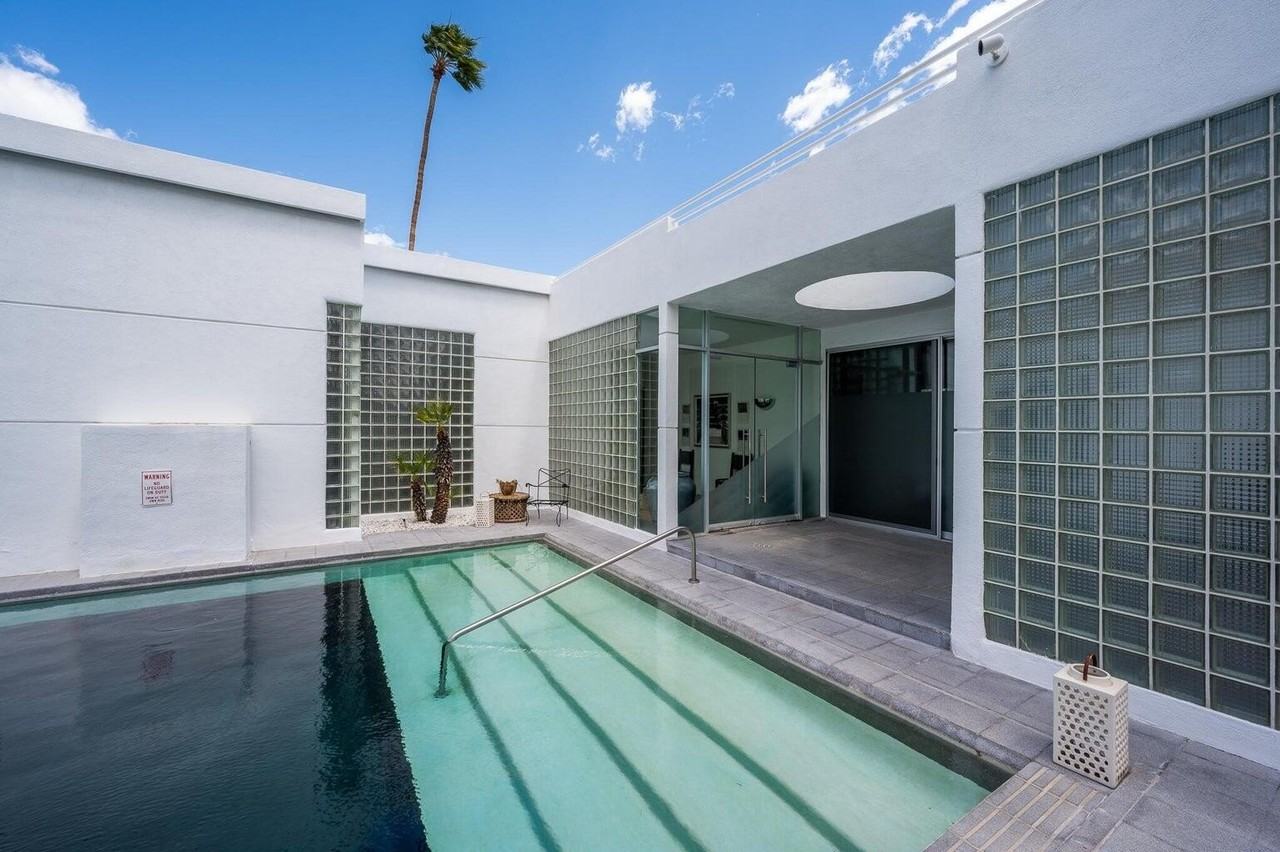 520 W Via Lola - Photo 3 of 50