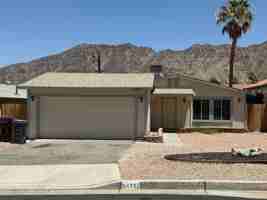 featured image of 54280 Avenida Vallejo