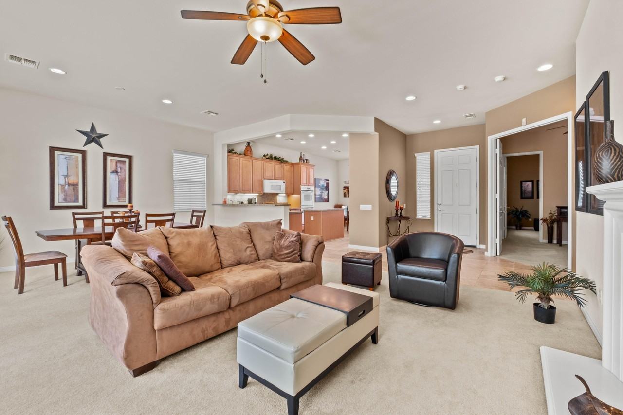 80097 Avenida Santa Oliva - Photo 7 of 31