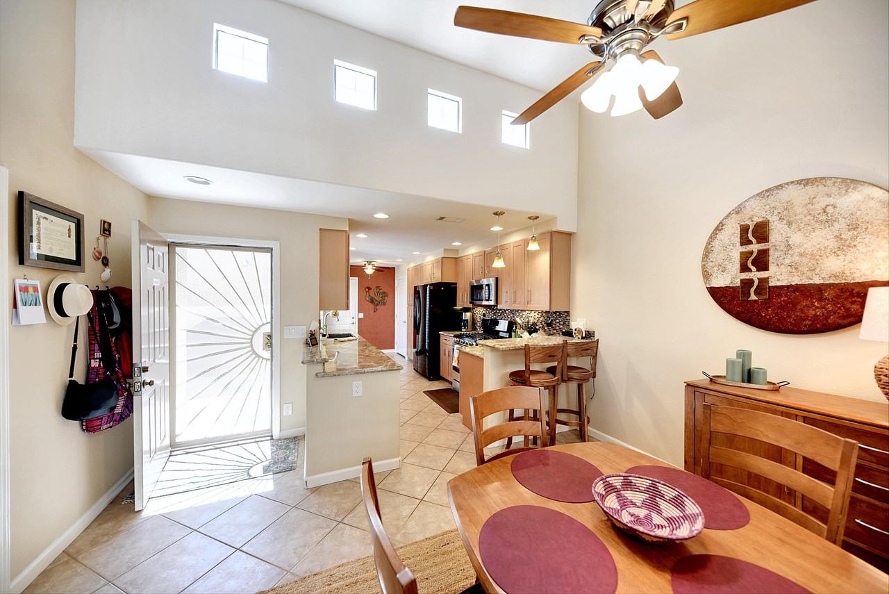 72304 Blueridge Ct - Photo 7 of 25