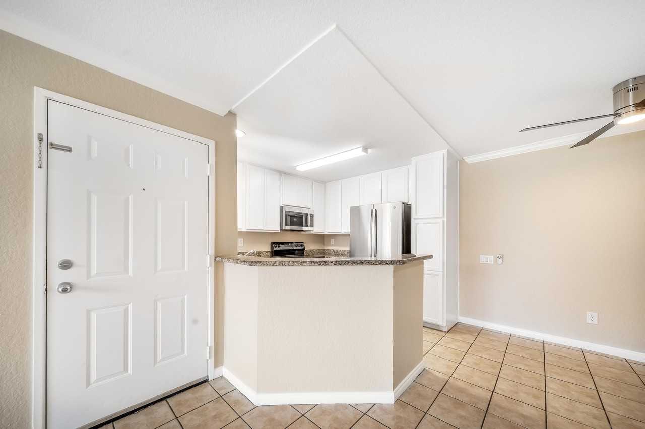 78650 Avenue 42 Apt 1407 #1407 - Photo 7 of 20