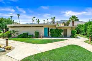 featured image of 215 Desert Lakes Dr