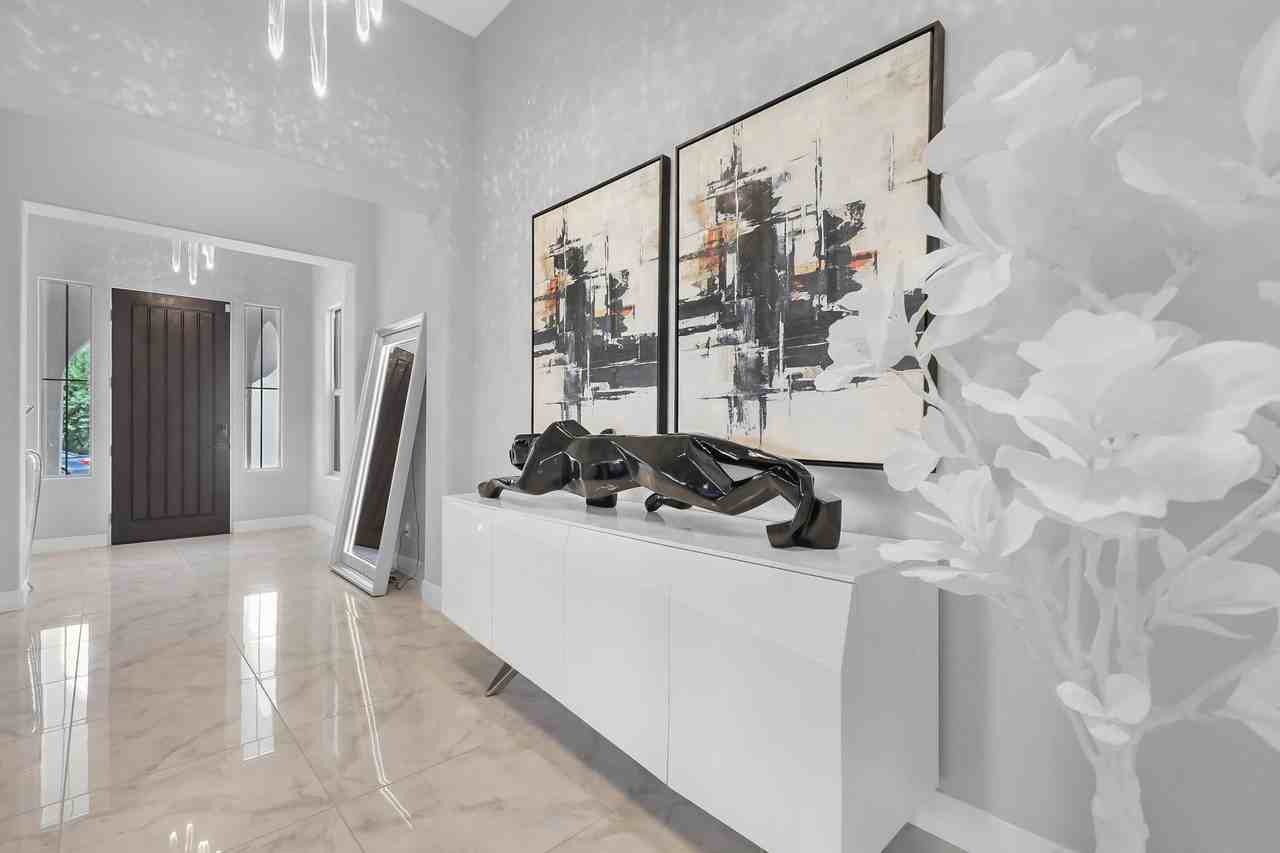 81695 Thunder Gulch Way - Photo 2 of 50