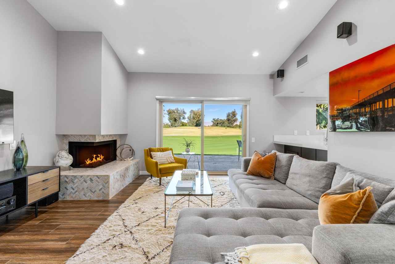 35 Mission Court - Photo 4 of 45