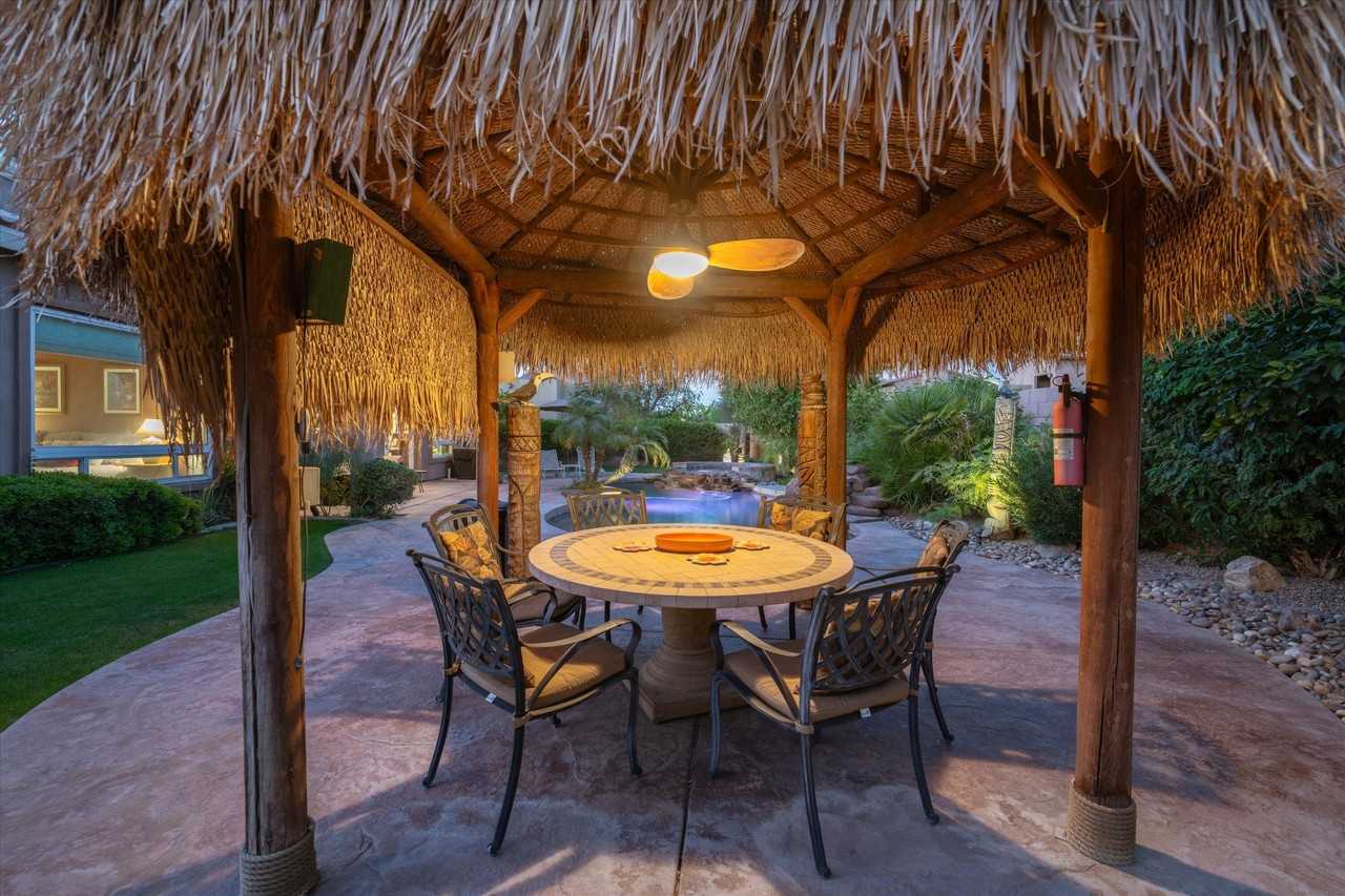 52274 Shining Star Ln - Photo 4 of 42